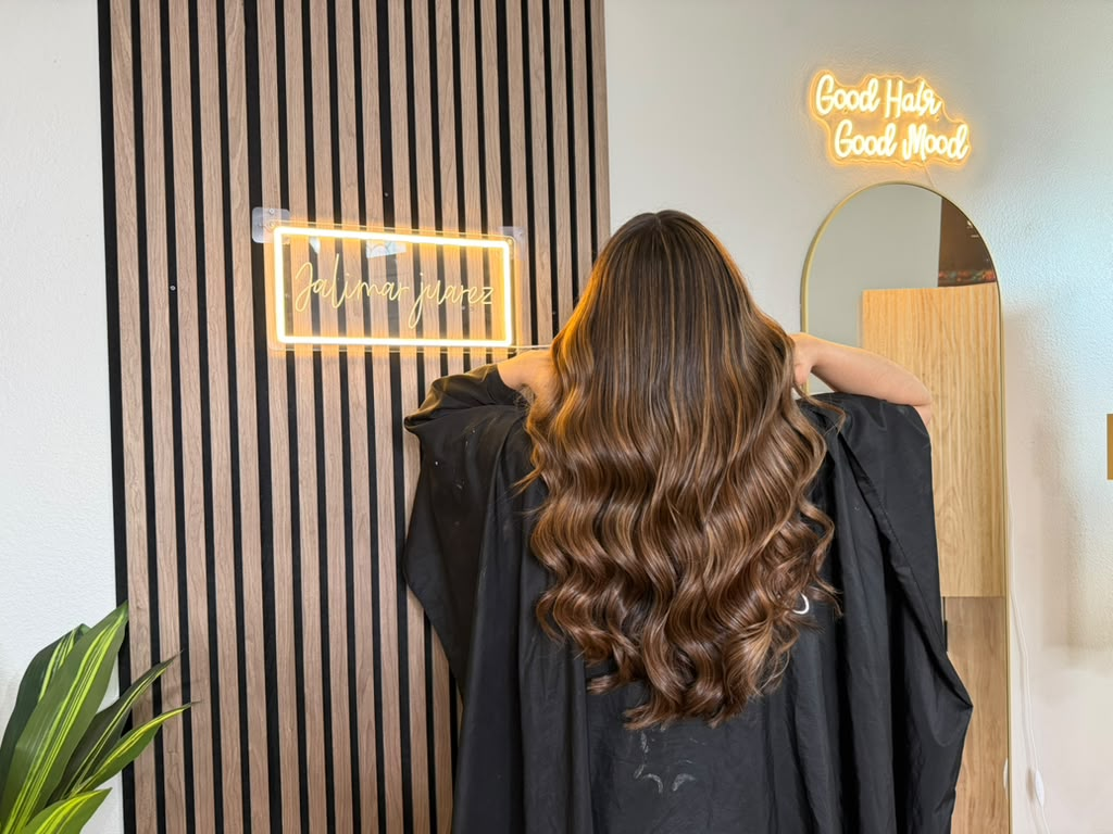 Ondas Caramelo — Balayage castaño